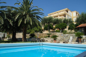 La Calma Hotel